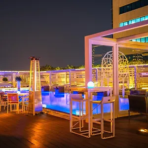 Media One Hotel